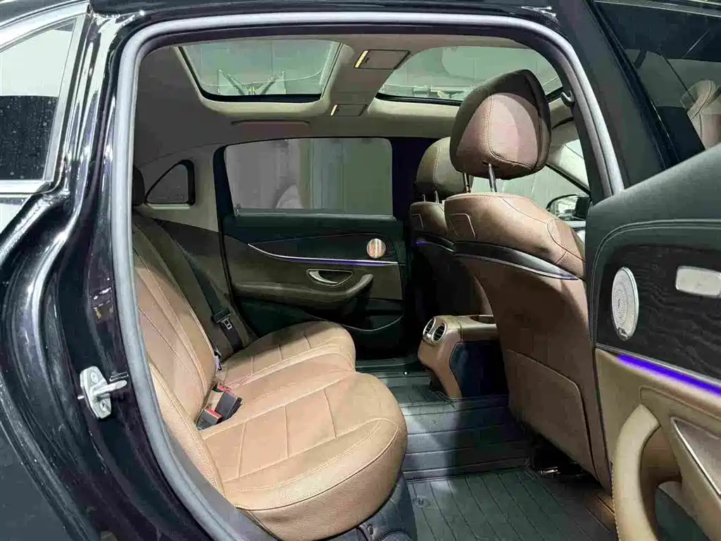 Mercedes-Benz E-Class 2018