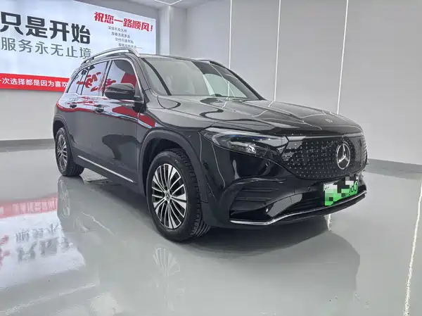 Mercedes-Benz EQB 2026