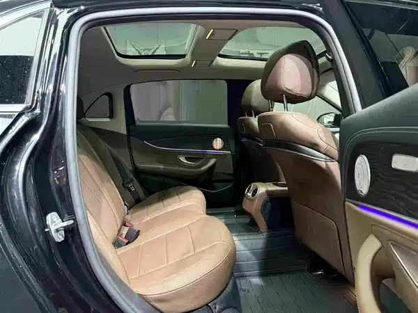 Mercedes-Benz E-Class 2018