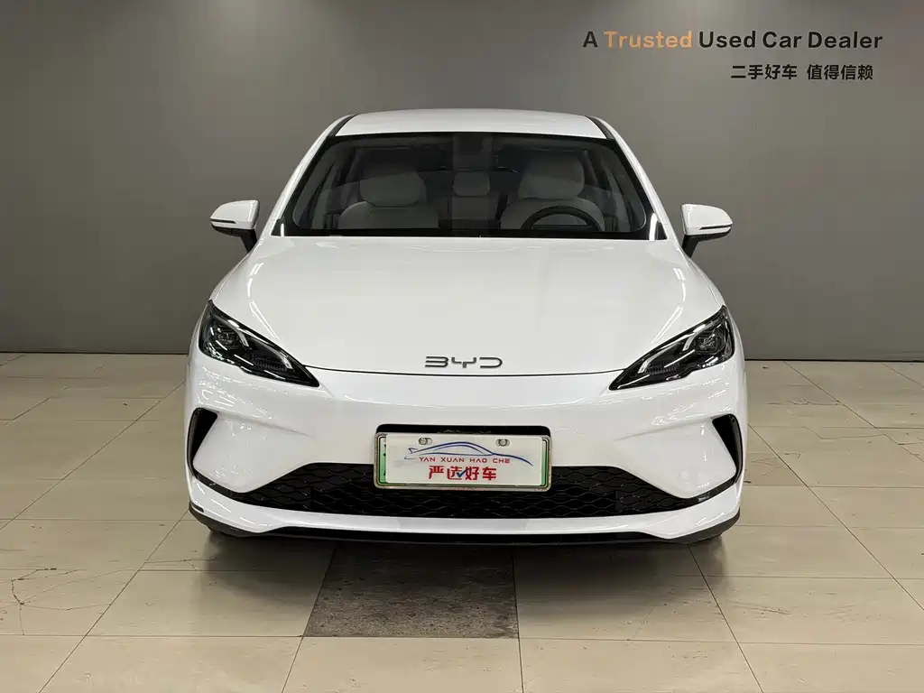 BYD Seal 05 DM-i 2025 — фото 2
