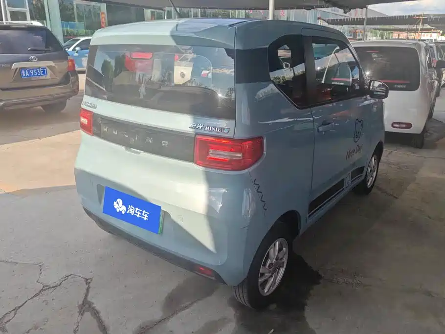 Wuling MINIEV 2021