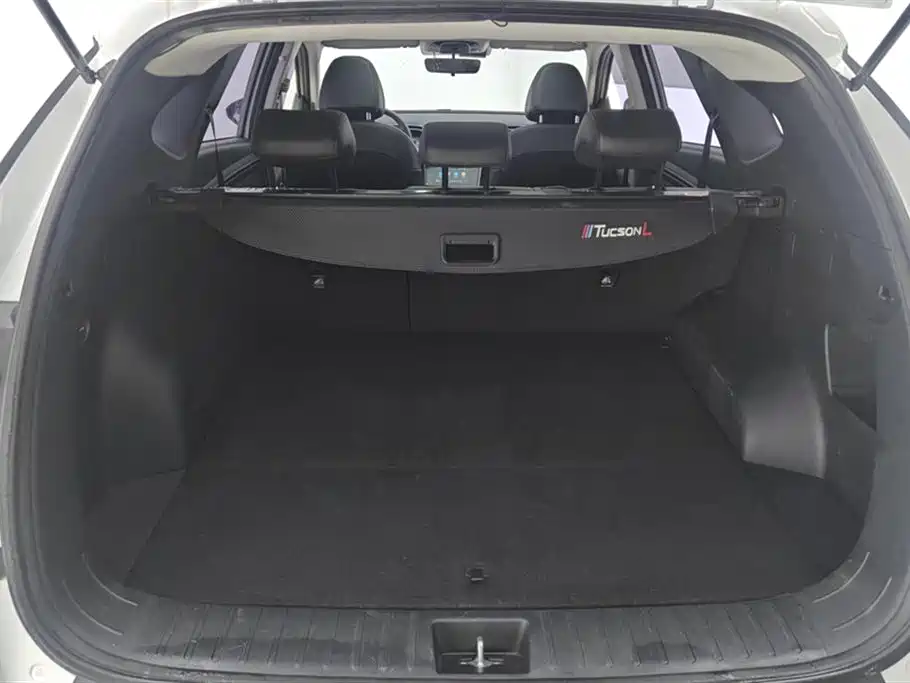 Hyundai Tucson 2023 — фото 4