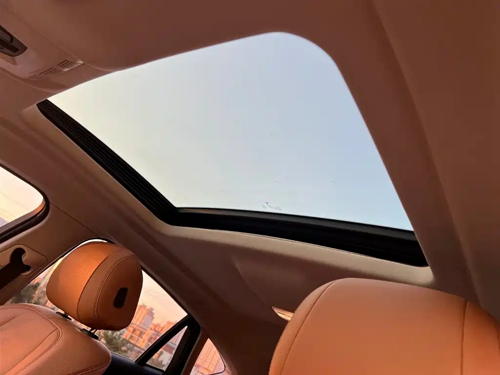 BMW X6 2018 — фото 14