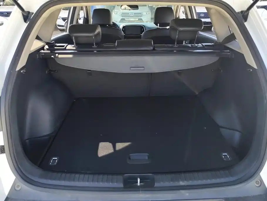 Kia KX3 2015 — фото 4