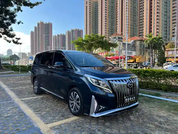 GAC Trumpchi M8 2018