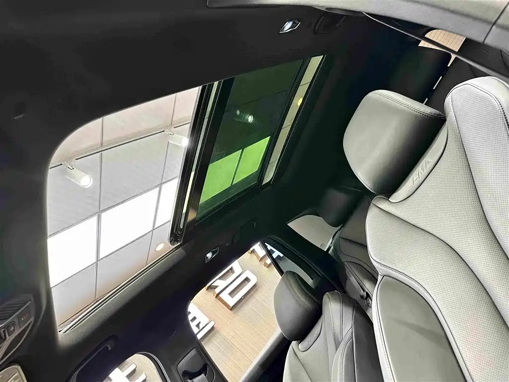 Geely Xingyue L 2025 — фото 17