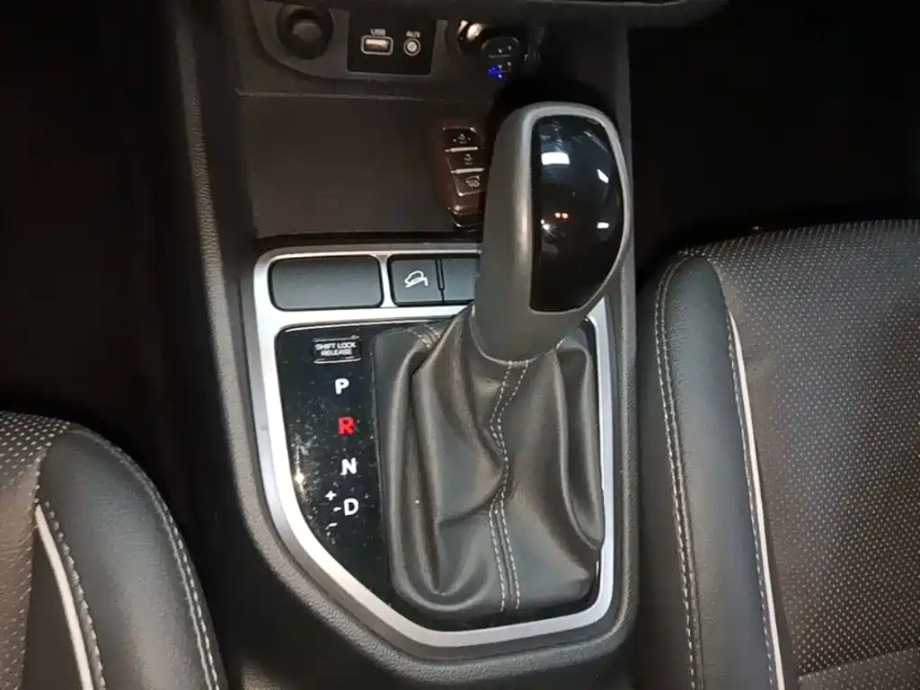 Hyundai ix25 2016 — фото 14