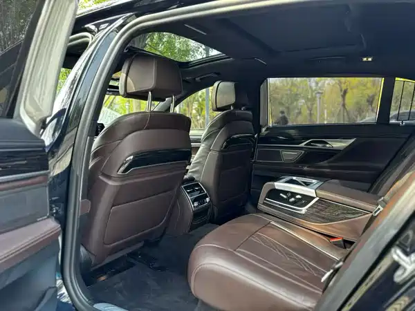 BMW 7 Series 2020