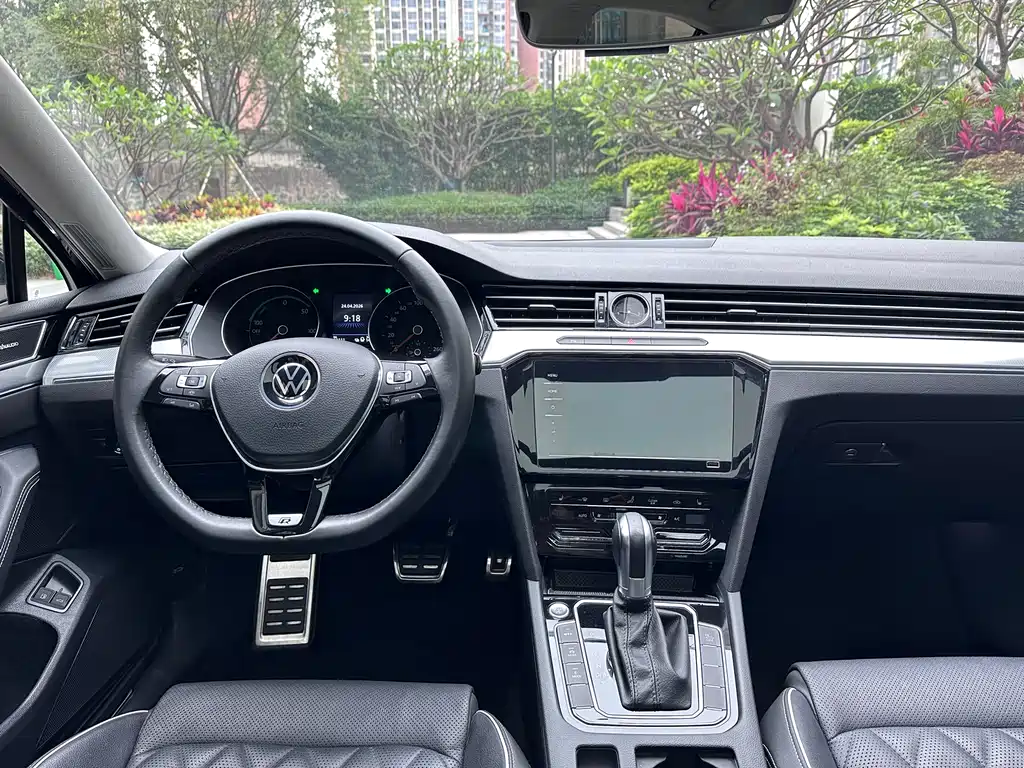 Volkswagen Magotan GTE PHEV 2021 — фото 13