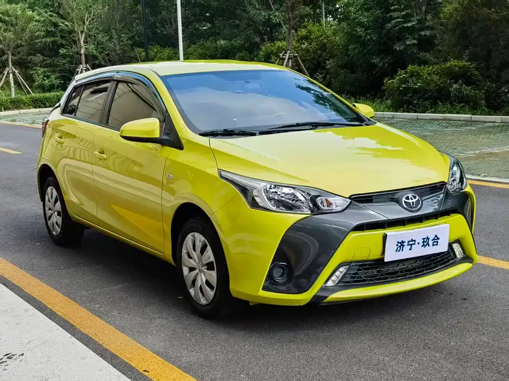 Toyota Yaris L 2019 — фото 3