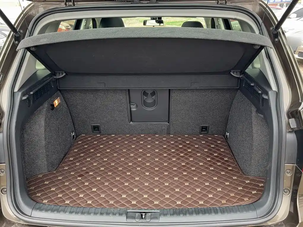 Volkswagen Tiguan 2019 — фото 15