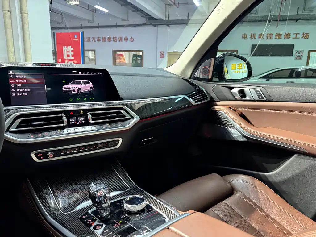 BMW X5 2019 — фото 13