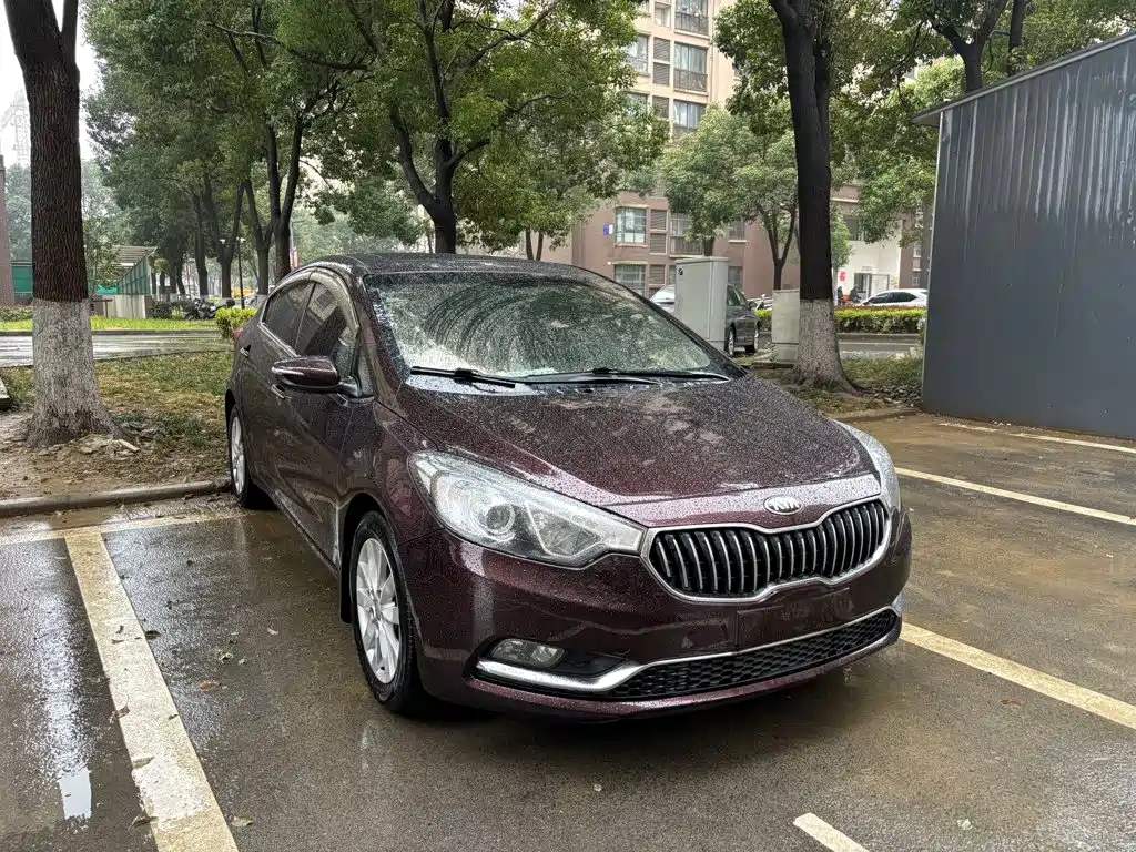 Kia K3 2013