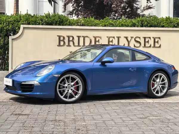 Porsche 911 2015