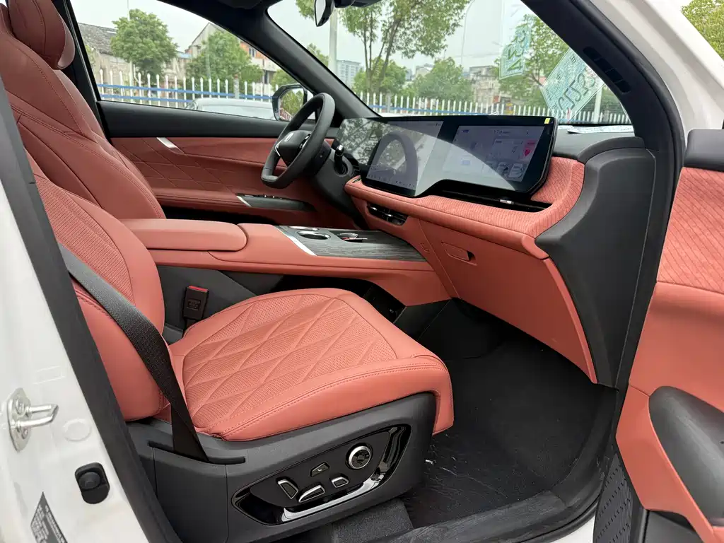 Changan CS75 PLUS 2026 — фото 15