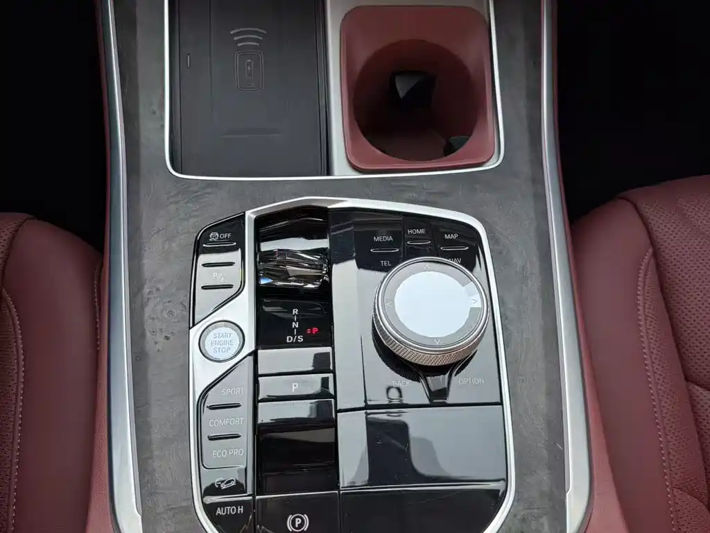 BMW X5 2024 — фото 12