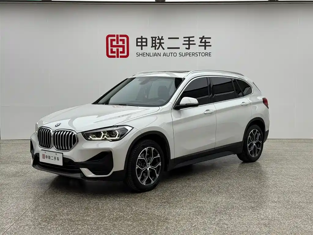 BMW X1 2021 — фото 1