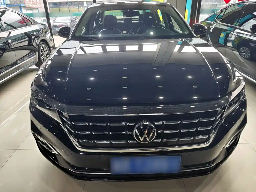Volkswagen Passat 2021