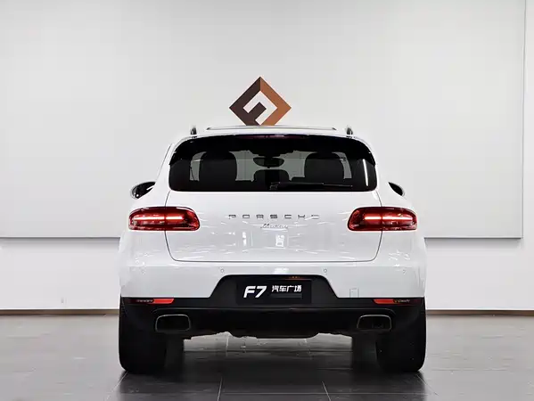 Porsche Macan 2017