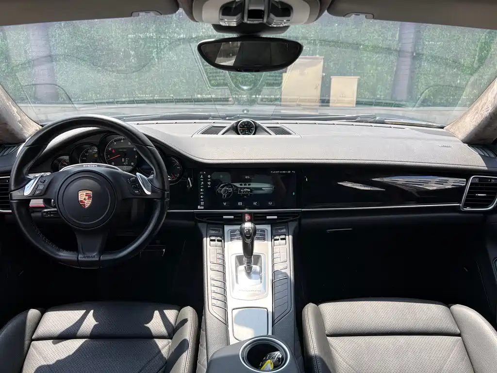 Porsche Panamera 2014 — фото 16