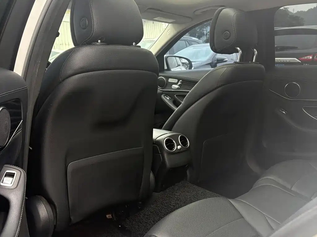 Mercedes-Benz C-Class 2015