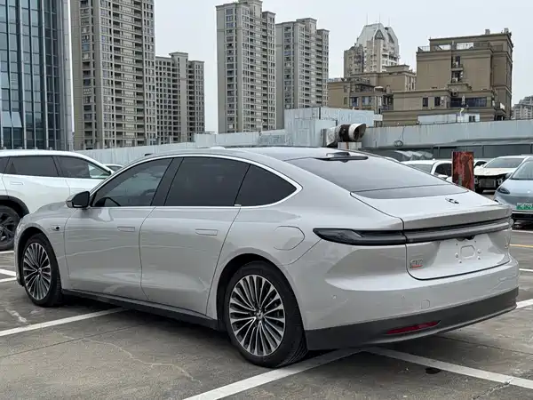 NIO ET7 2022