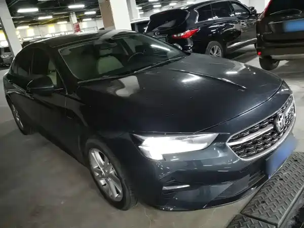 Buick Regal 2021