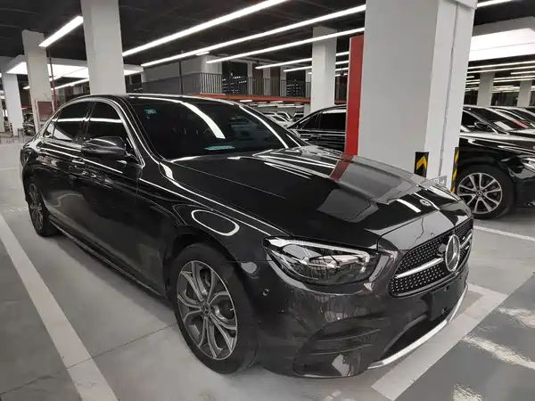 Mercedes-Benz E-Class 2023