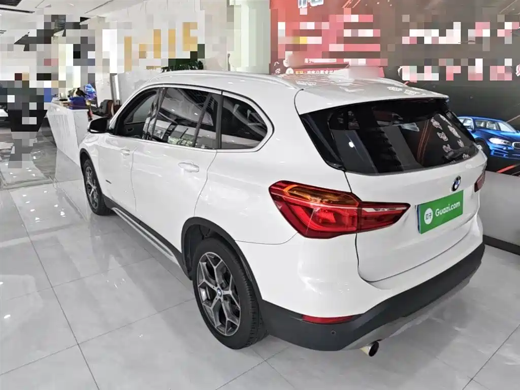 BMW X1 2018 — фото 5