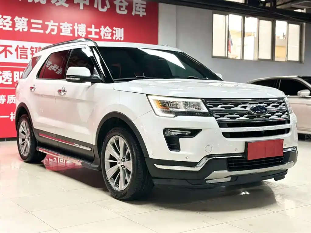 Ford Explorer 2019 — фото 3