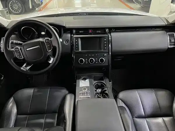 Land Rover Discovery 2017