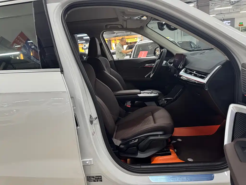 BMW X1 2023 — фото 13