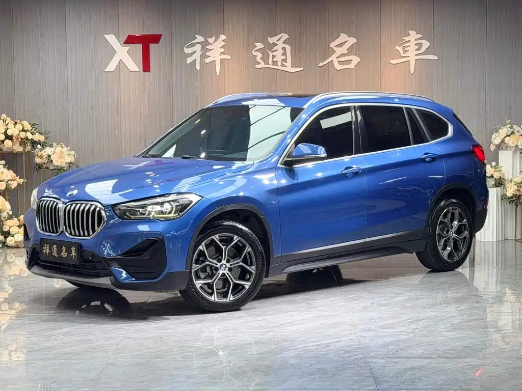 BMW X1 2020 — фото 1