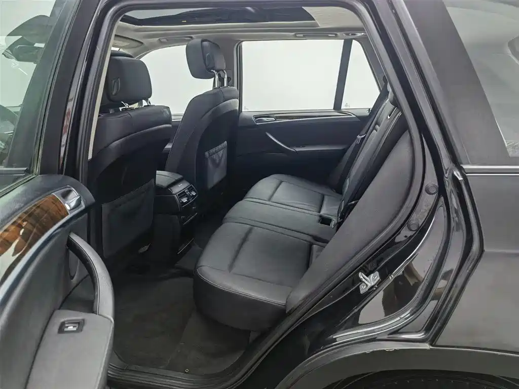 BMW X5 2013 — фото 16