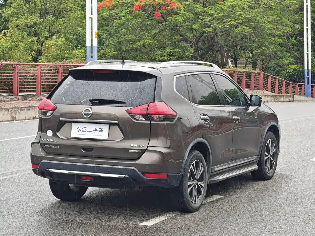 Nissan X-Trail 2018 — фото 5