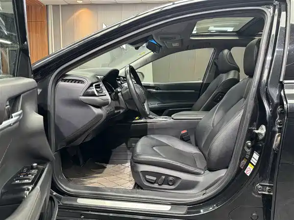 Toyota Camry 2018
