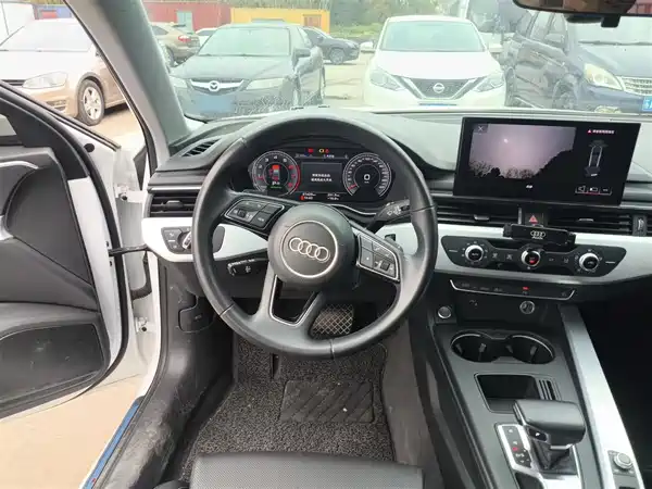 Audi A4L 2024