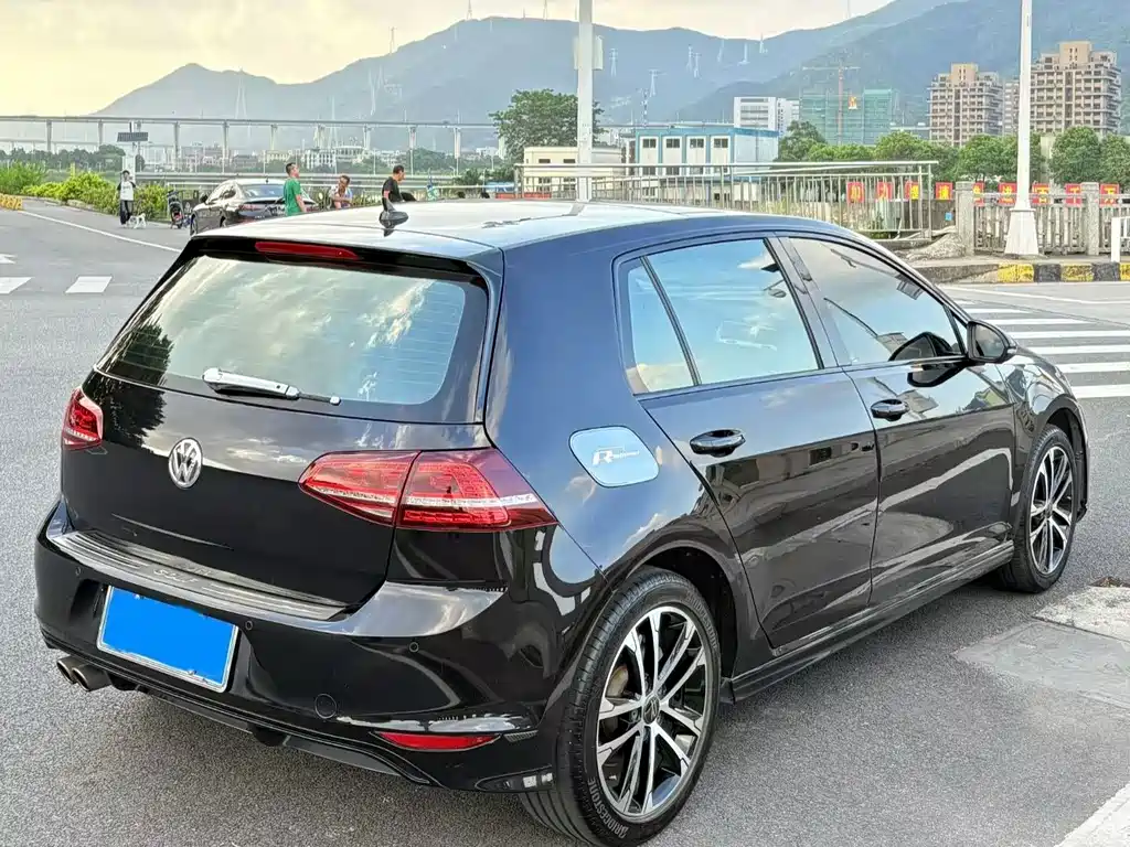 Volkswagen Golf 2017