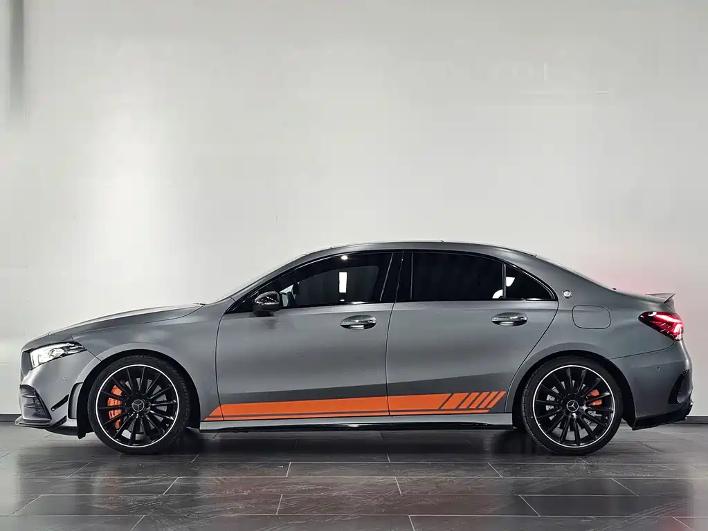 Mercedes-Benz A-Class AMG 2023 — фото 2