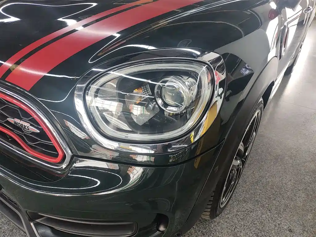 MINI JCW Countryman 2019 — фото 18