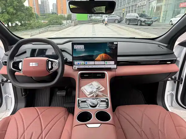 Geely Galaxy L6 2026