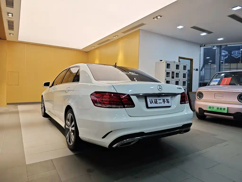 Mercedes-Benz E-Class 2015 — фото 25