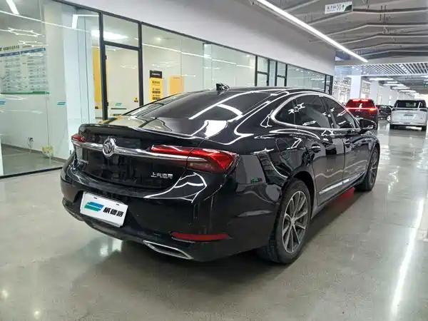 Buick LaCrosse 2023