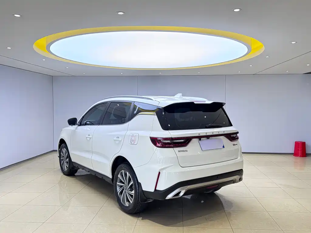 Geely Vision X6 2023 — фото 4