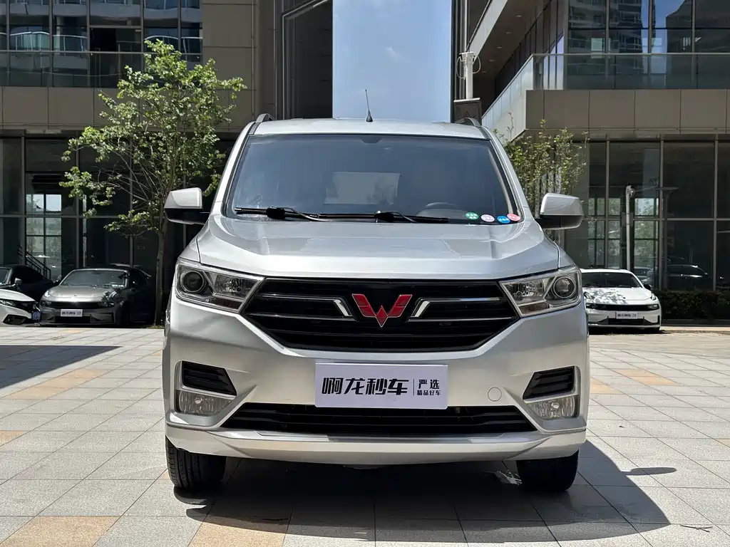 Wuling Hongguang 2021 — фото 4