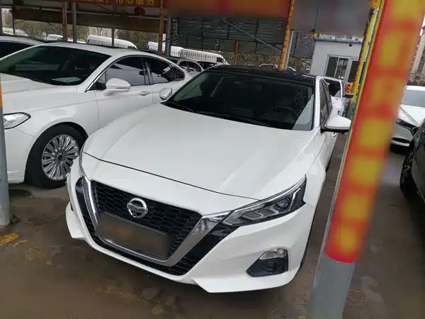 Nissan Teana 2021