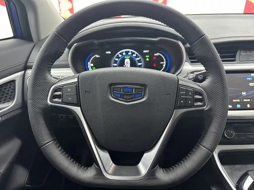 Geely GSe 2018 — фото 12