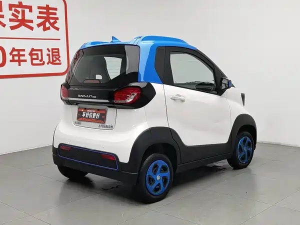 Baojun E100 2019