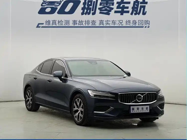 Volvo S60 2025 — фото 3