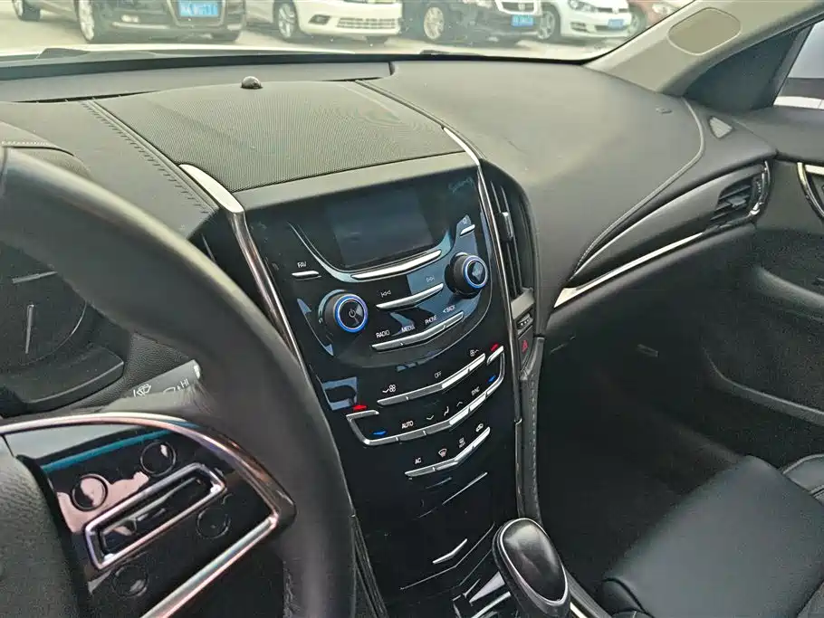 Cadillac ATS-L 2017 — фото 13
